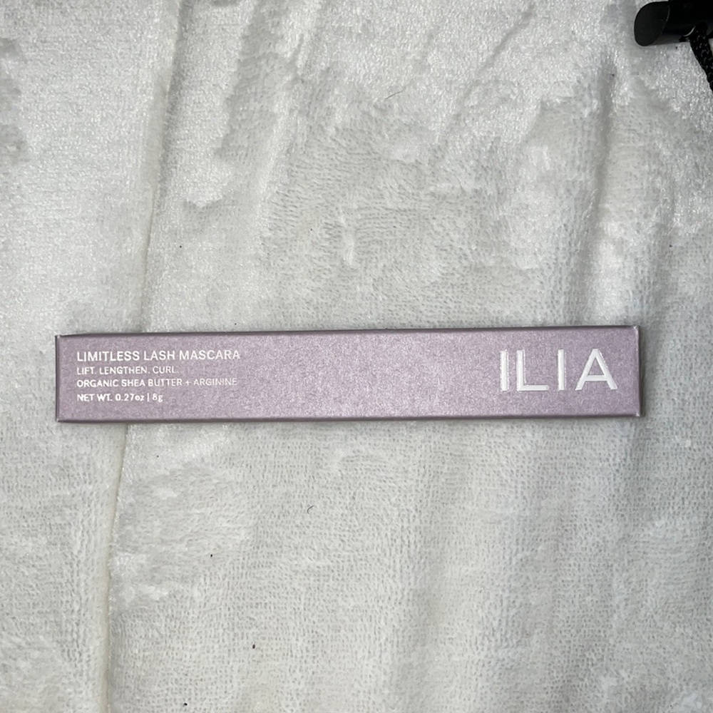 NEVER USED! ILIA beauty limitless lash mascara
